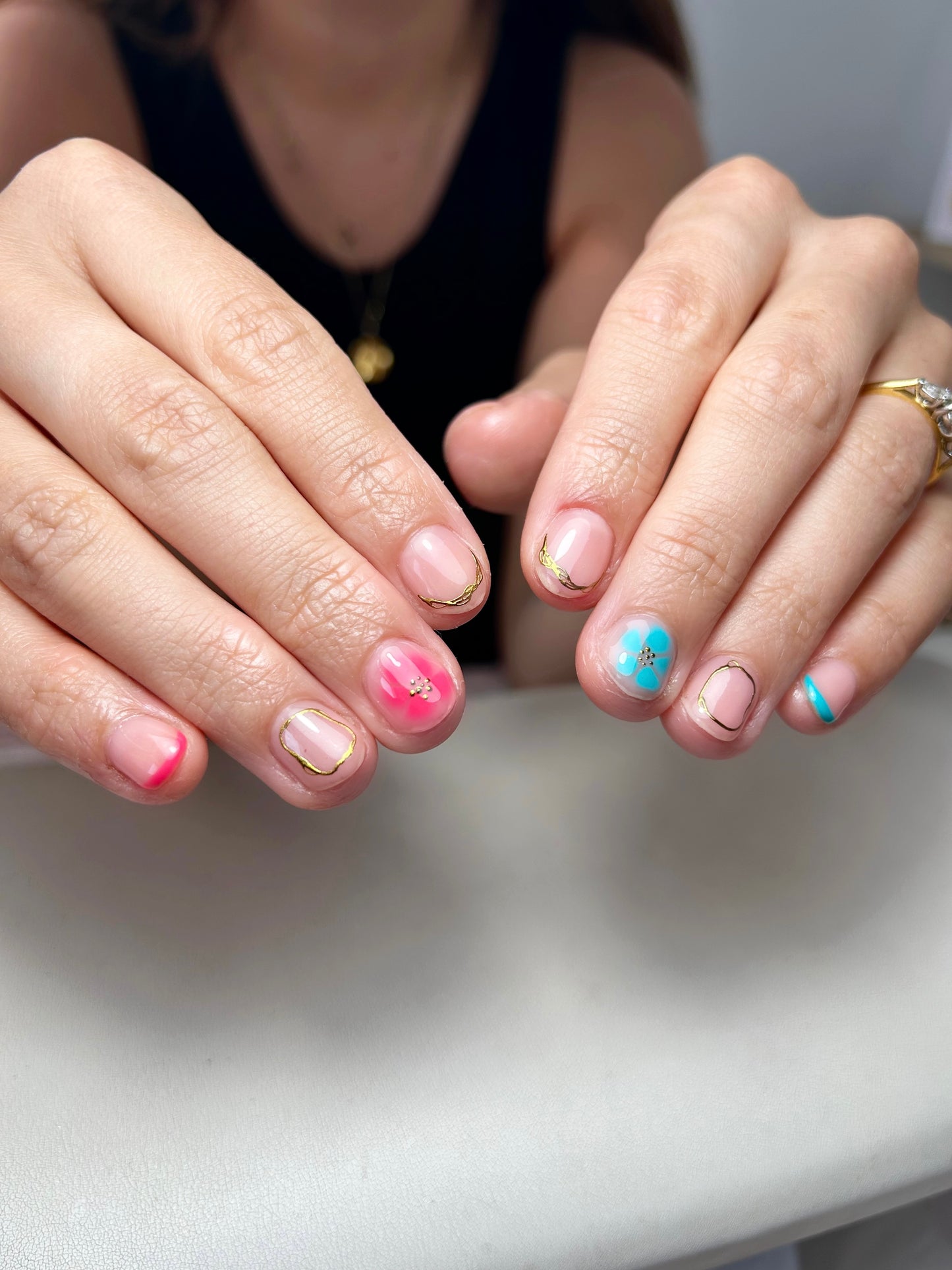 GLAZEDOUT • platinum pallete