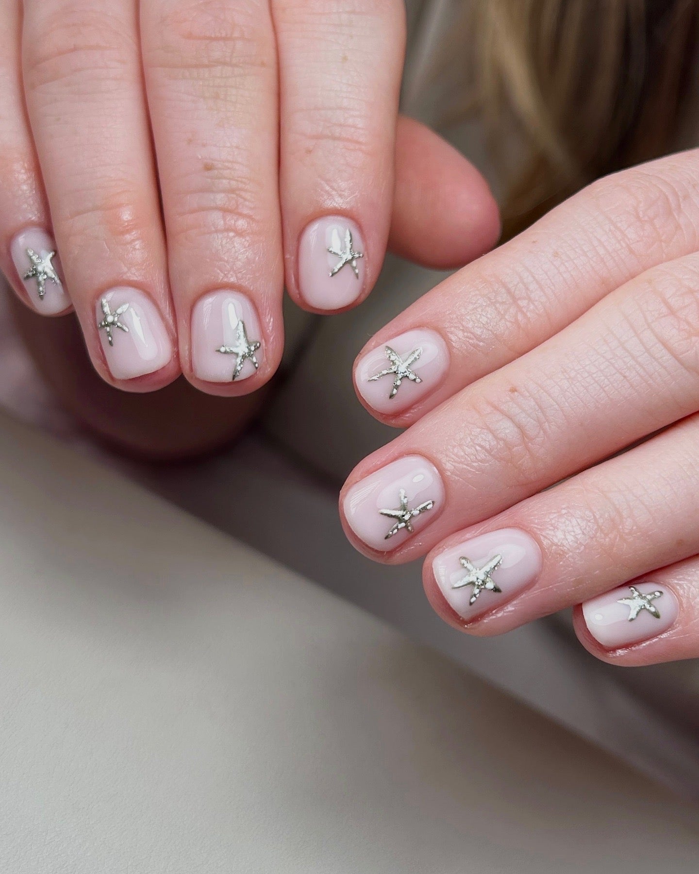 LIQUID MIRROR GEL
•antique gold•