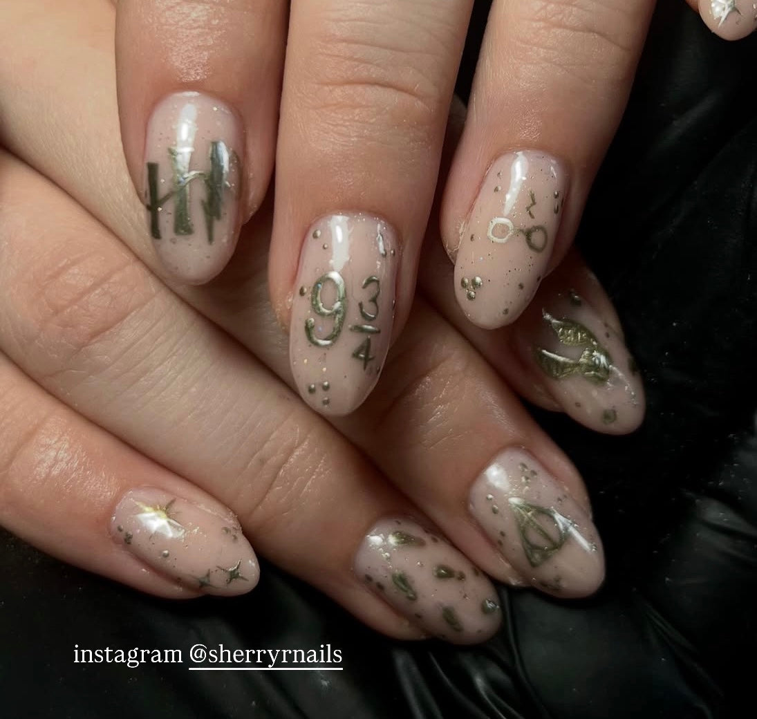 LIQUID MIRROR GEL
•antique gold•